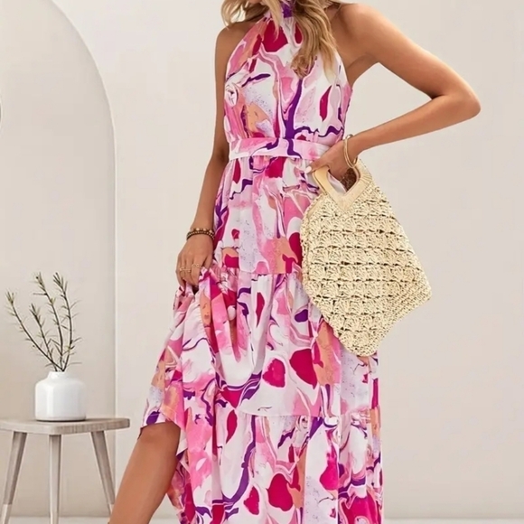 Geometric Pattern Belted Peplum Maxi Dress - Picture 5 of 11